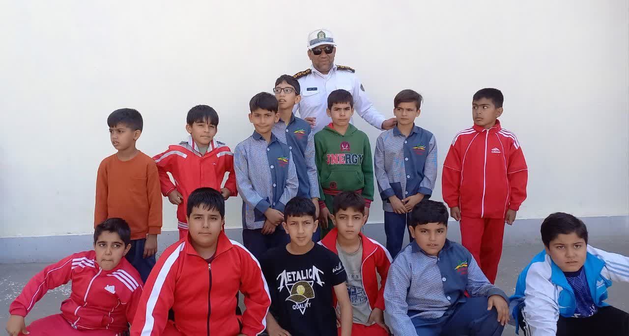 پیش دبستانی و دبستان غیر دولتی مهر دانش